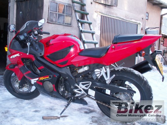 2001 Honda CBR 600 F Sport photo